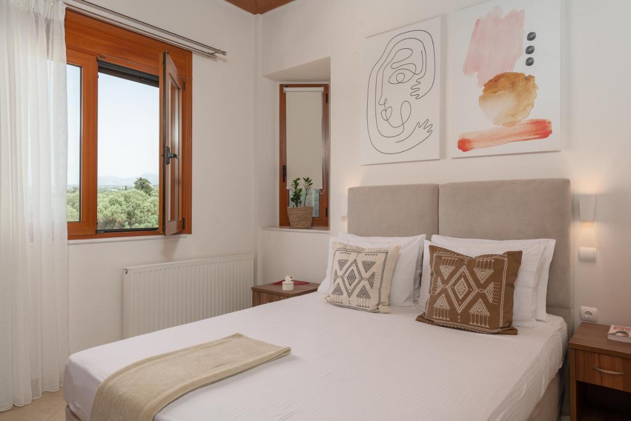 Tsourlakis Residence, An Oasis Of Tranquility, By Thinkvilla Pigi  Bagian luar foto